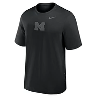 Michigan Wolverines Performance Primary Statement Men's Nike Dri-FIT College T-Shirt