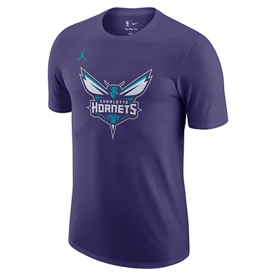 Charlotte Hornets Essential Men's Nike NBA T-Shirt