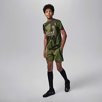 Paris Saint-Germain Strike Fourth Big Kids' Jordan Dri-FIT Soccer Shorts