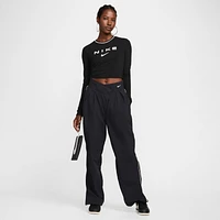 Nike Sportswear Chill Knit Women's Slim Long-Sleeve Cropped Graphic T-Shirt