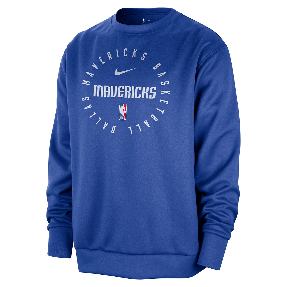 Dallas Mavericks Spotlight Men's Nike Dri-FIT NBA Crew-Neck Sweatshirt