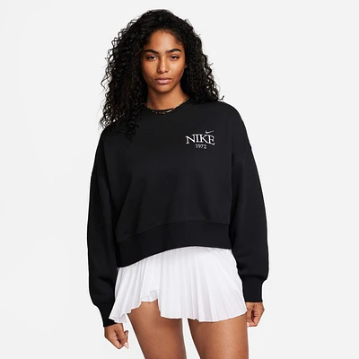 Nike Sportswear Phoenix Fleece Women's Oversized Cropped Crew-Neck Sweatshirt