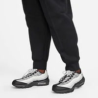 Nike Sportswear Tech Fleece Women's Mid-Rise Joggers (Plus Size)