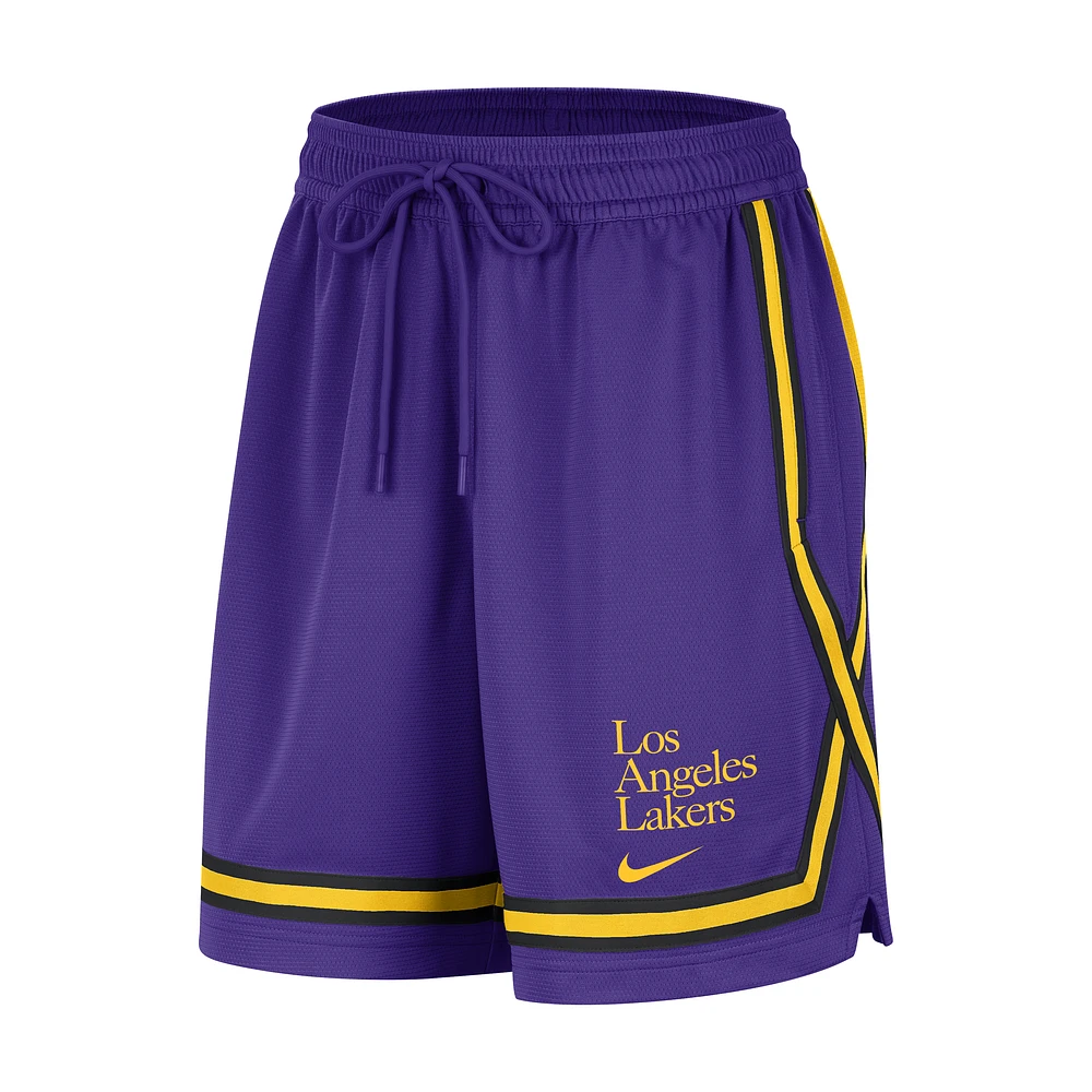 Los Angeles Lakers Fly Crossover Women's Nike Dri-FIT NBA Basketball Graphic Shorts