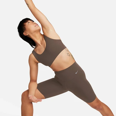Nike Zenvy Women's Gentle-Support High-Waisted 8" Biker Shorts