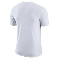 Brooklyn Nets Essential Men's Nike NBA T-Shirt