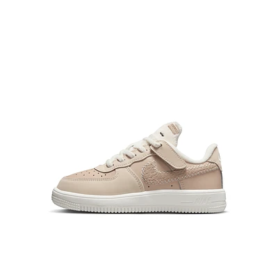 Nike Force 1 Low SE EasyOn Little Kids' Shoes