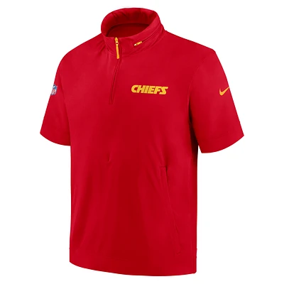 Kansas City Chiefs Sideline Coach Men's Nike NFL 1/2-Zip Short-Sleeve Hooded Jacket