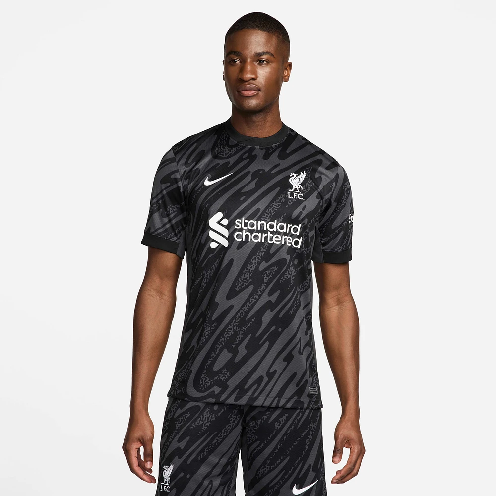 Liverpool FC Stadium Goalkeeper Men's Nike Dri-FIT Soccer Replica Short-Sleeve Jersey