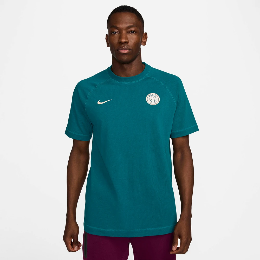 Paris Saint-Germain Travel Nike Soccer Short-Sleeve Top