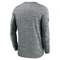 Seattle Seahawks Sideline Velocity Men's Nike Dri-FIT NFL Long-Sleeve T-Shirt