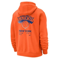 New York Knicks Club Courtside Men's Nike NBA Pullover Hoodie