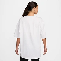 Nike Sportswear Essential Women's Oversized T-Shirt