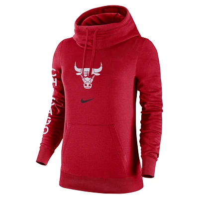 Chicago Bulls Club Fleece 2023/24 City Edition Women's Nike NBA Funnel-Neck Hoodie