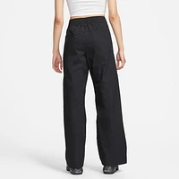 Nike Sportswear Essentials Women's Woven High-Rise Pants