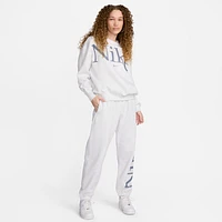 Nike Sportswear Phoenix Fleece Women's Oversized Crew-Neck Logo Sweatshirt