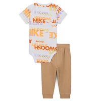 Nike Sportswear Playful Exploration Baby (0-9M) Printed Bodysuit and Pants Set