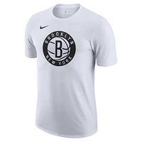 Brooklyn Nets Essential Men's Nike NBA T-Shirt