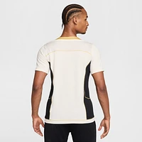 Nike Strike+ Men's Dri-FIT Short-Sleeve Soccer Top