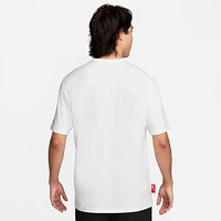 Nike Sportswear Men's T-Shirt