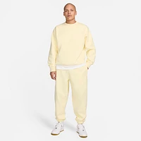 Nike Solo Swoosh Men's Fleece Crew