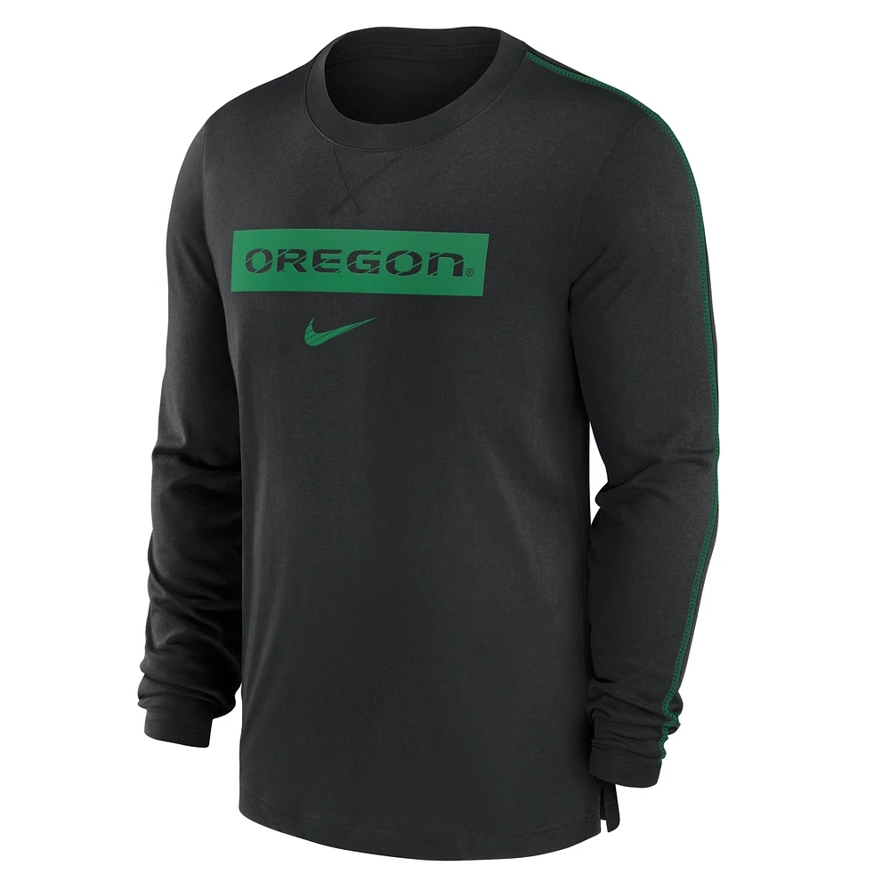 Oregon Ducks Sideline Player Men's Nike Dri-FIT College T-Shirt