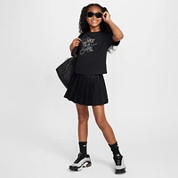 Nike Sportswear Big Kids' (Girls') T-Shirt