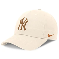 New York Yankees Dunk Club Men's Nike MLB Adjustable Hat