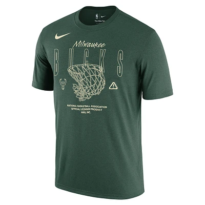 Milwaukee Bucks Courtside Max90 Men's Nike NBA T-Shirt