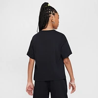 Nike Sportswear Girls' T-Shirt