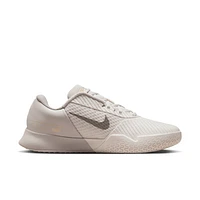 NikeCourt Vapor Pro 2 Premium Men's Hard Court Tennis Shoes