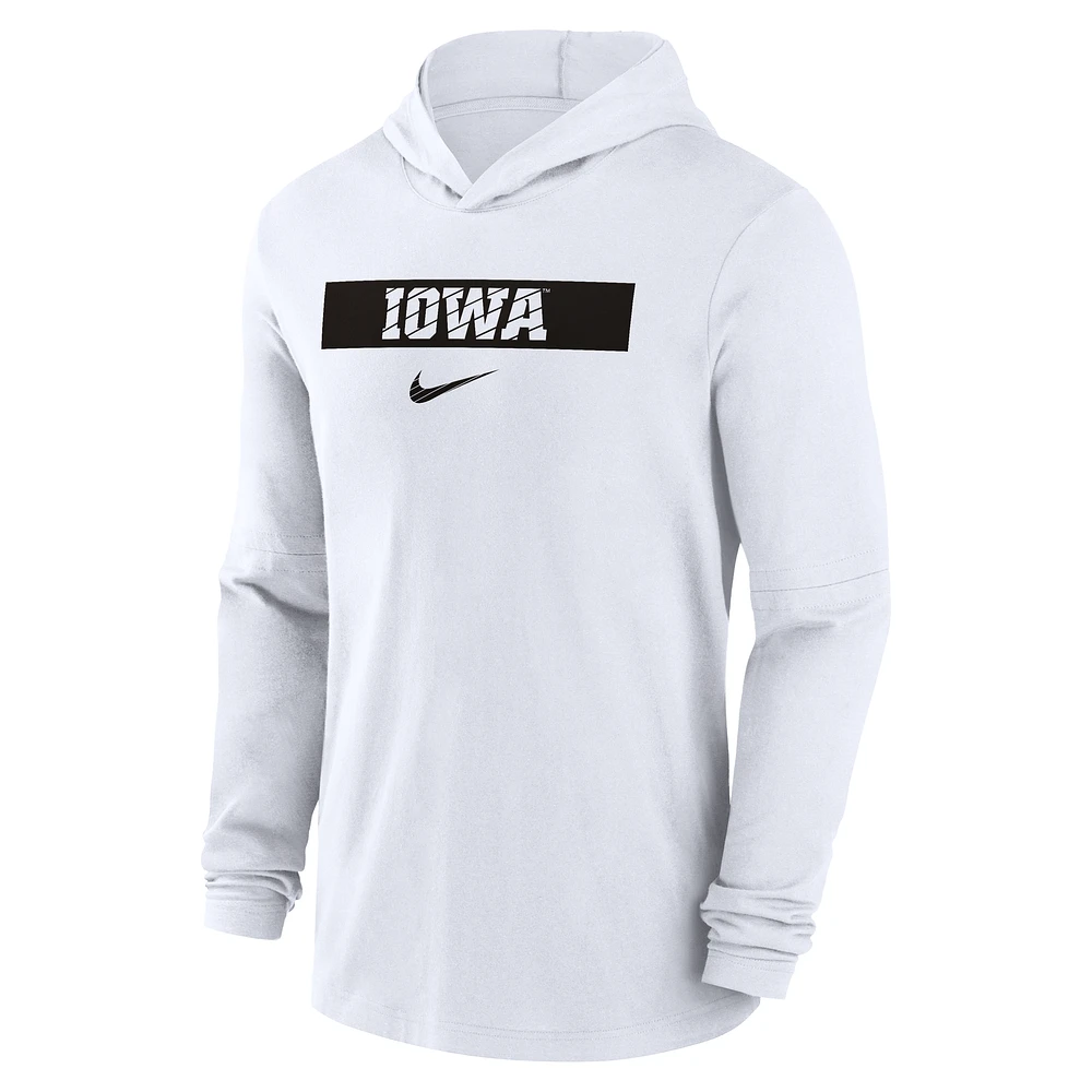 Iowa Hawkeyes Sideline Men's Nike Dri-FIT College Long-Sleeve Hooded Top