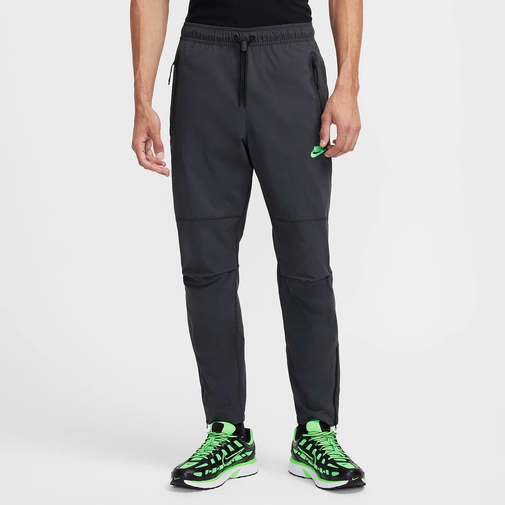 Nike Tech Men's Woven Pants