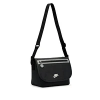 Nike Futura Messenger Lunch Tote (7.5L)