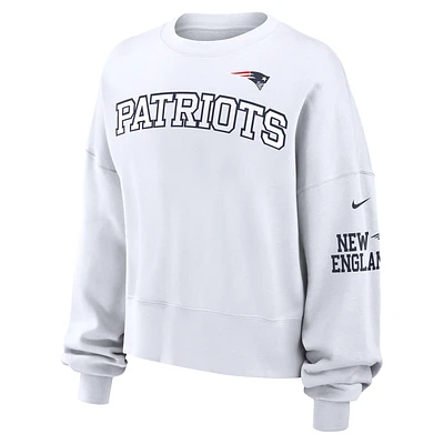 New England Patriots Women's Nike NFL Pullover Crew