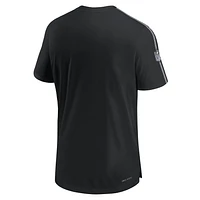 Philadelphia Eagles Sideline Coach Men's Nike Dri-FIT NFL Top