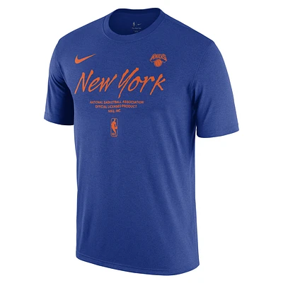 New York Knicks Essential Men's Nike NBA T-Shirt