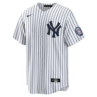 MLB New York Yankees (Derek Jeter) Men's Replica Baseball Jersey