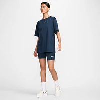 Nike Sportswear Classic Women's High-Waisted 8" Biker Shorts