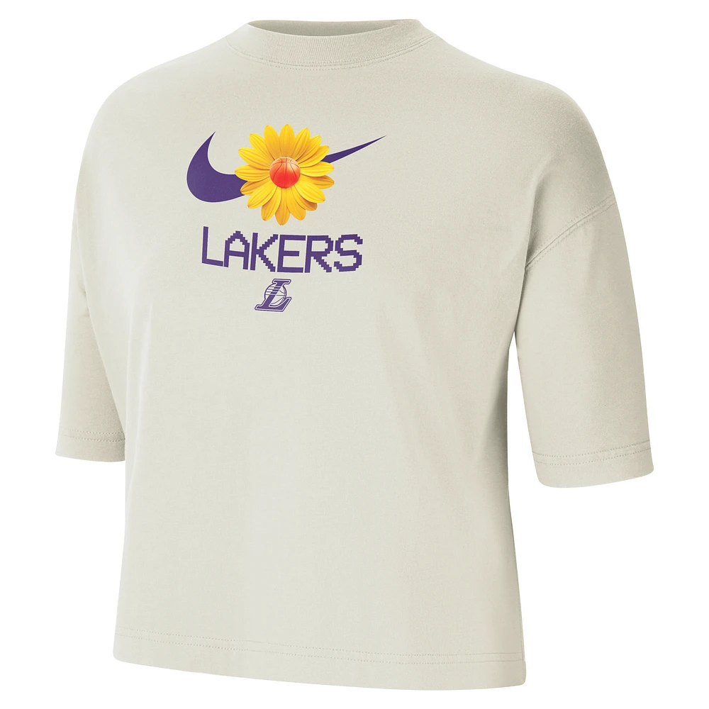 Los Angeles Lakers Courtside Women's Nike NBA Boxy T-Shirt
