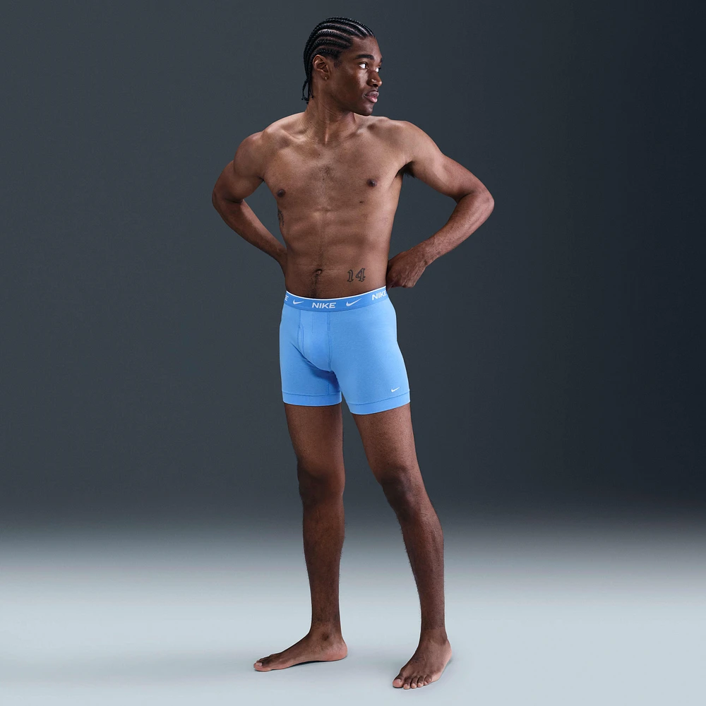 Nike Dri-FIT Essential Cotton Stretch Men's Boxer Briefs (3-Pack)