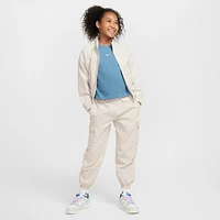 Nike Sportswear Essential Big Kids' (Girls') T-Shirt