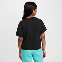 Nike Sportswear Big Kids' (Girls') T-Shirt