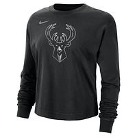 Milwaukee Bucks Courtside Women's Nike NBA Shine Boxy Long-Sleeve T-Shirt