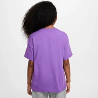 Nike Sportswear Essential Big Kids' (Girls') T-Shirt