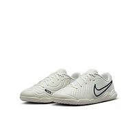 Nike Jr. Tiempo Pearl Legend 10 Academy Little/Big Kids' IC Soccer Shoes