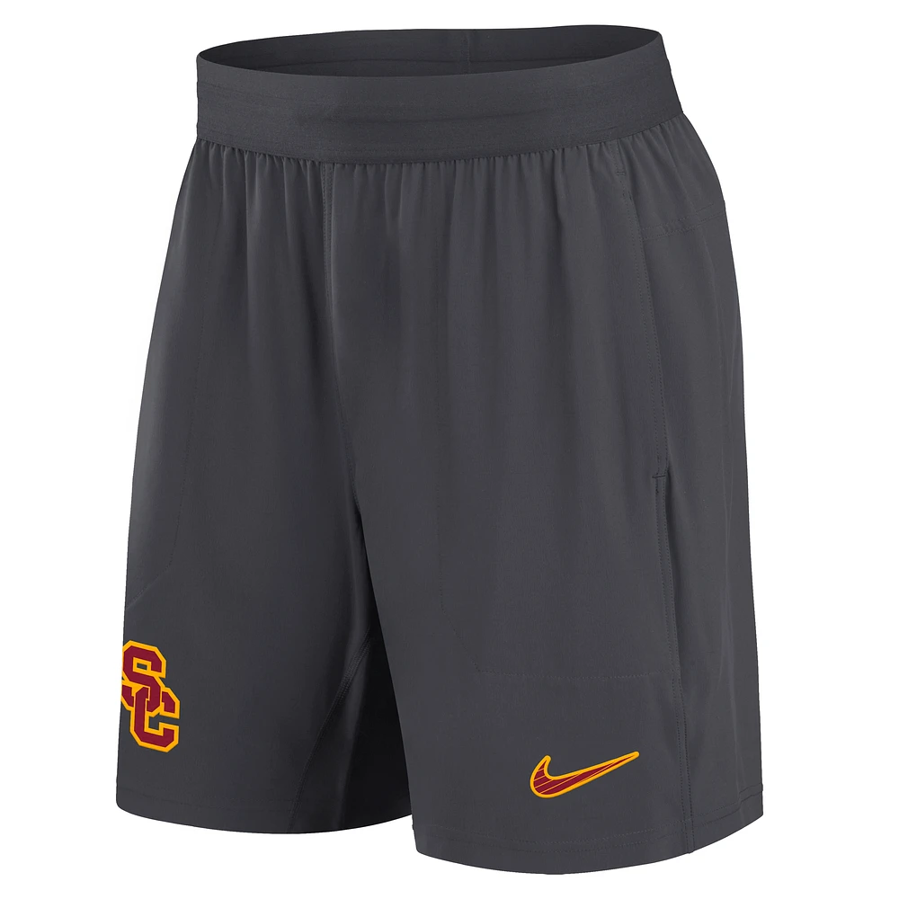 Oregon Ducks Sideline Men's Nike Dri-FIT College Shorts