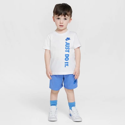 Nike Baby (12-24M) Graphic T-Shirt and Shorts Set