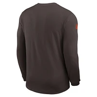 Cleveland Browns Sideline Coach Men's Nike Dri-FIT NFL Long-Sleeve Top