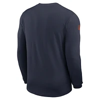 Chicago Bears Sideline Coach Men's Nike Dri-FIT NFL Long-Sleeve Top